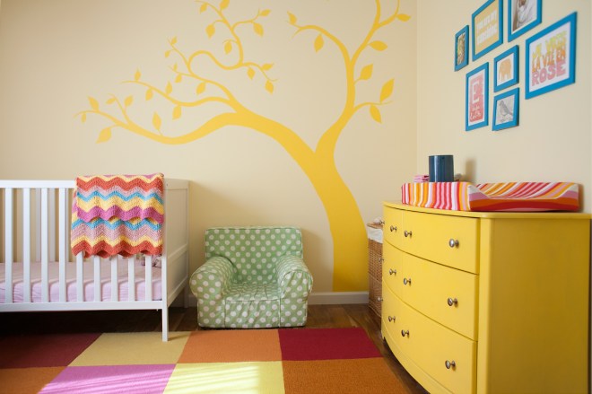 Crocheted chevron baby blanket on the Permanent Riot blog